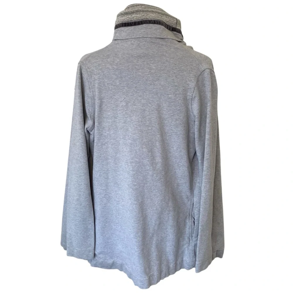 Lululemon Savasana Wrap Jacket Gray Cowl Snap Yoga Women’s 4
